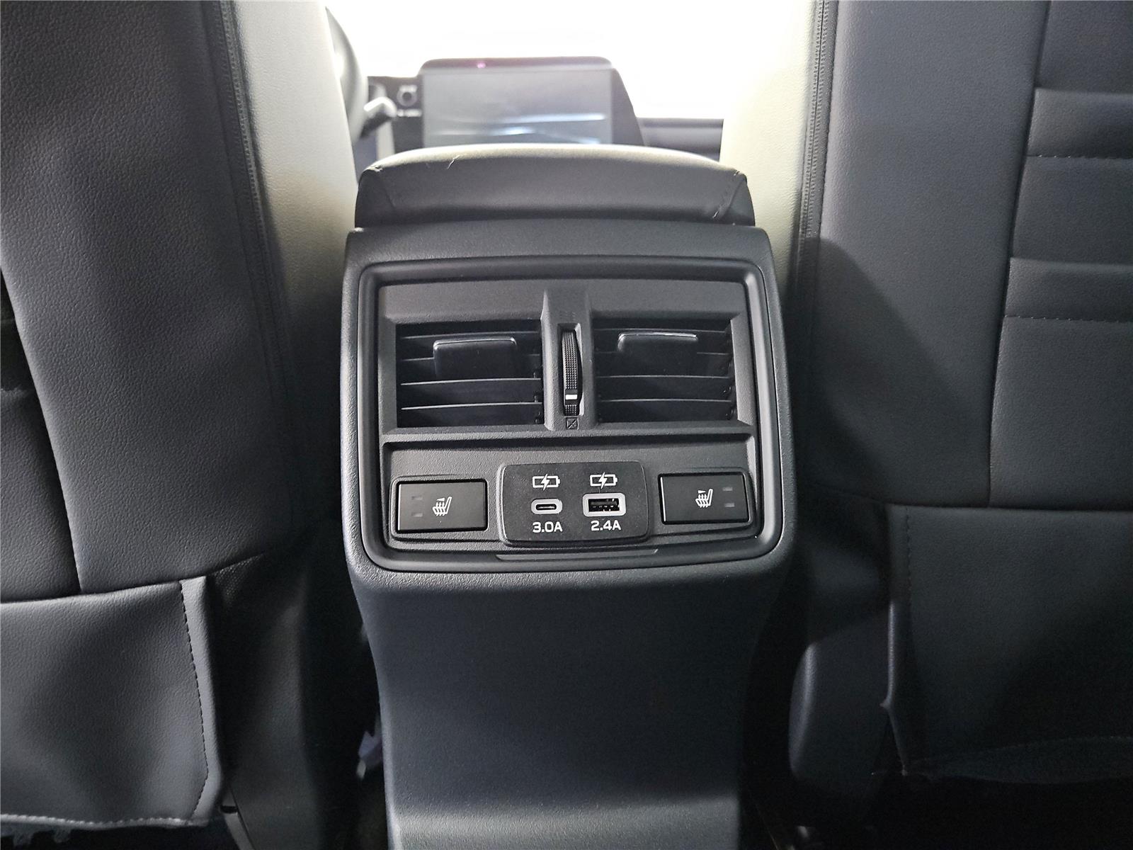 2026 Subaru Outback Limited - Photo 12