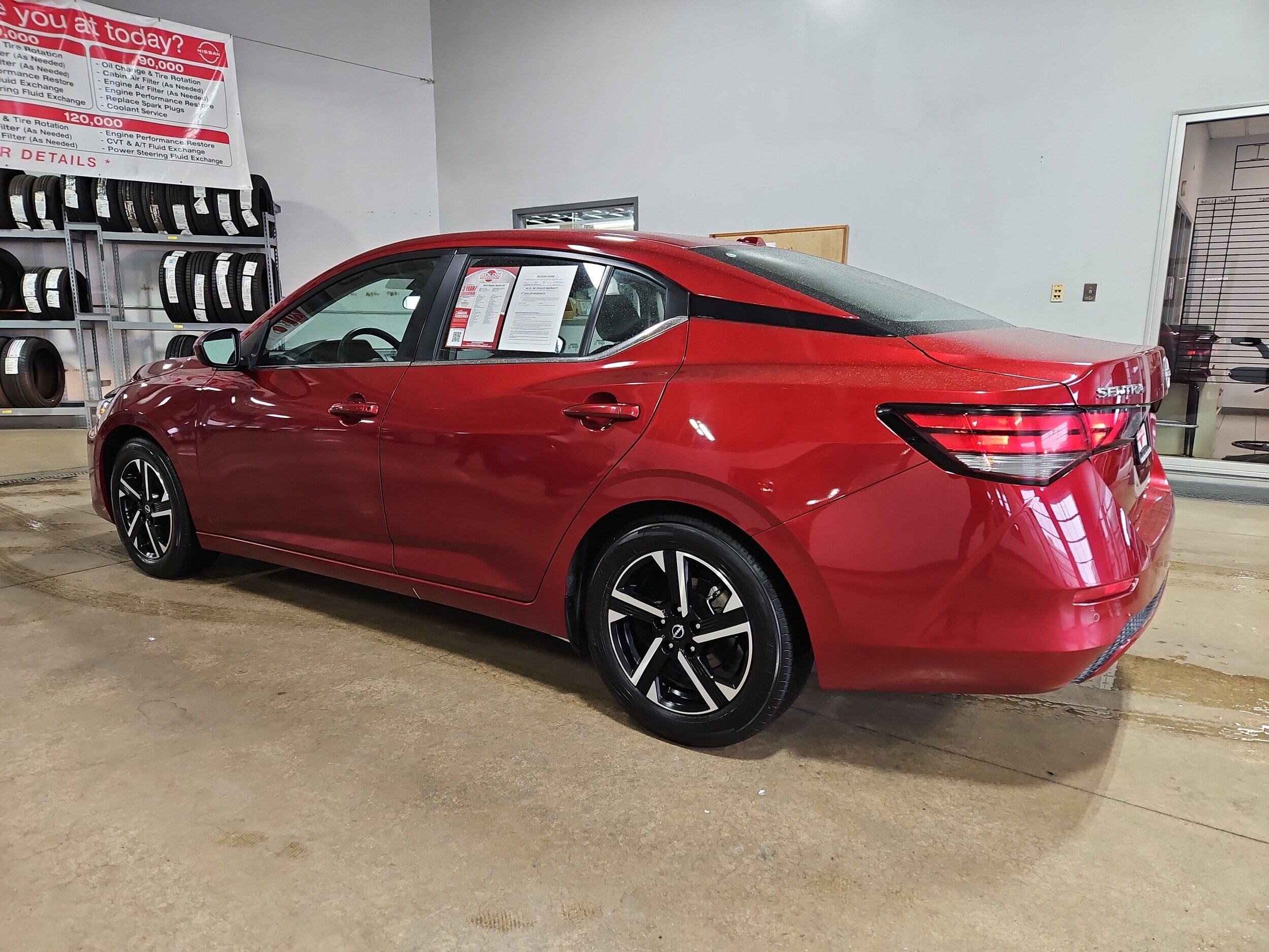 2024 Nissan Sentra SV photo 3