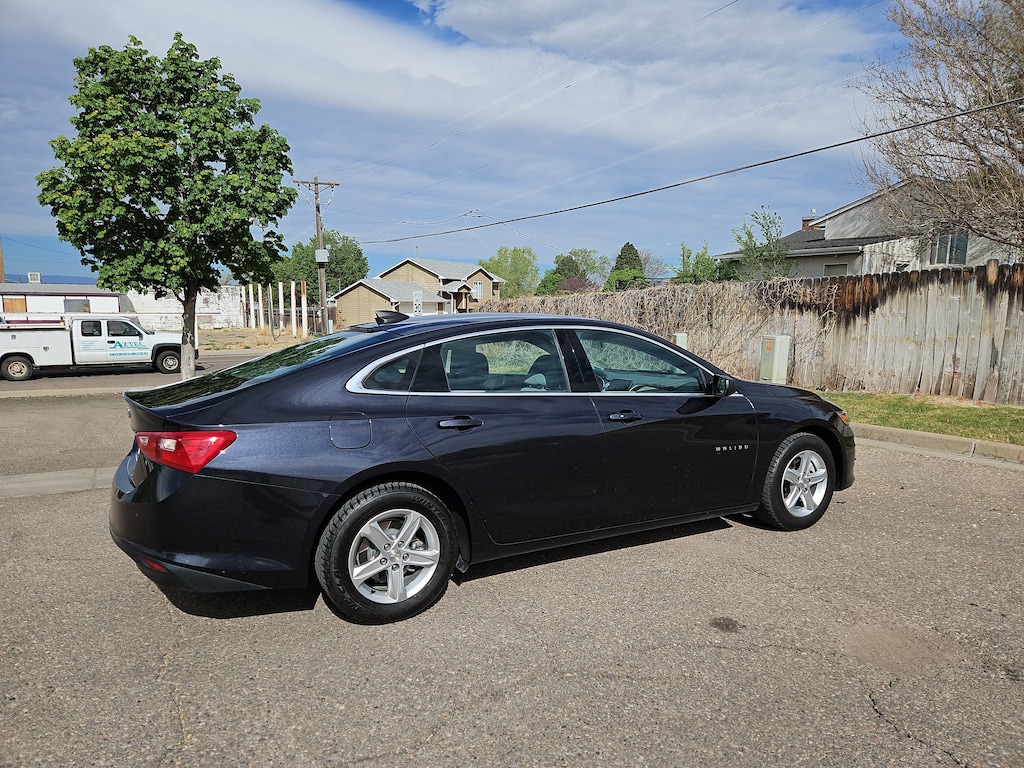 Used 2022 Chevrolet Malibu LS Sedan
