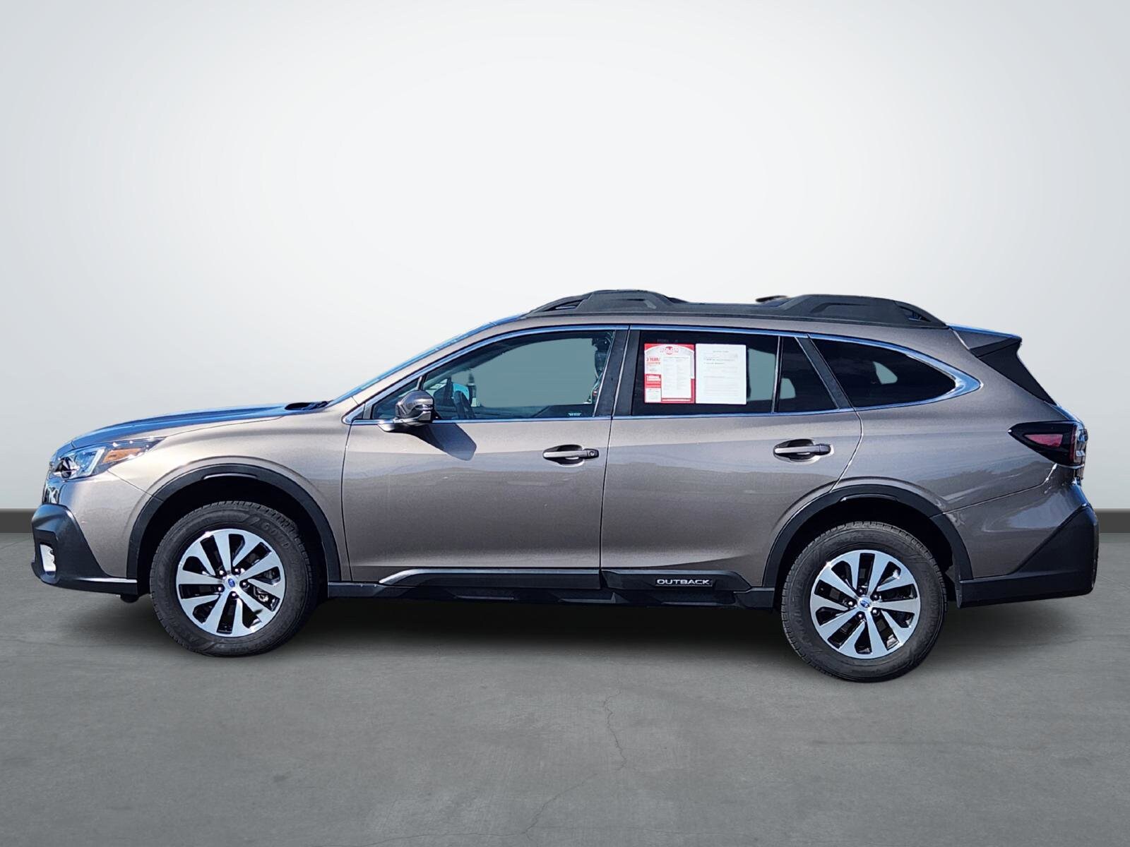 2022 Subaru Outback Premium photo 2