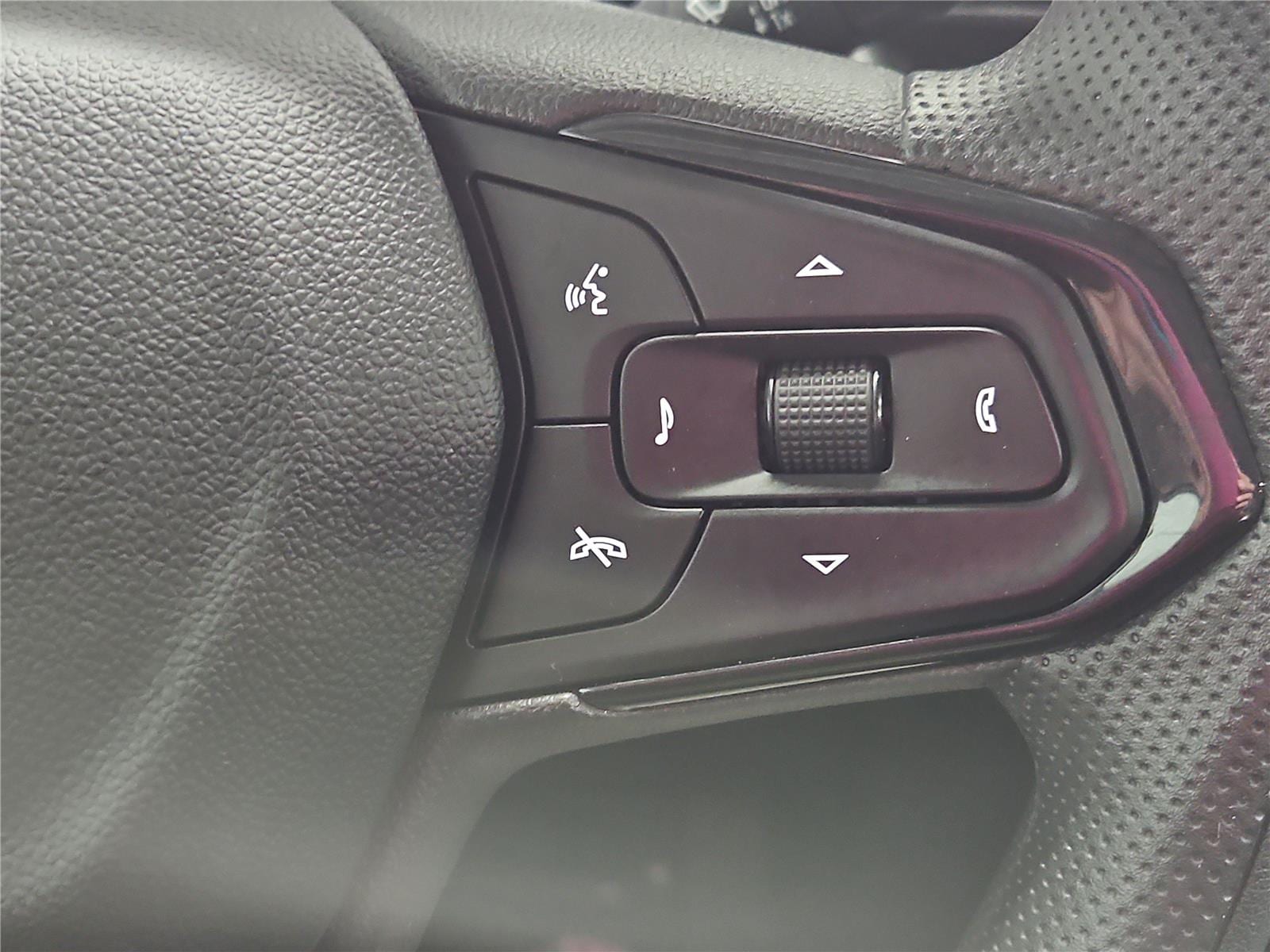 2025 Chevrolet Trailblazer LT - Photo 16