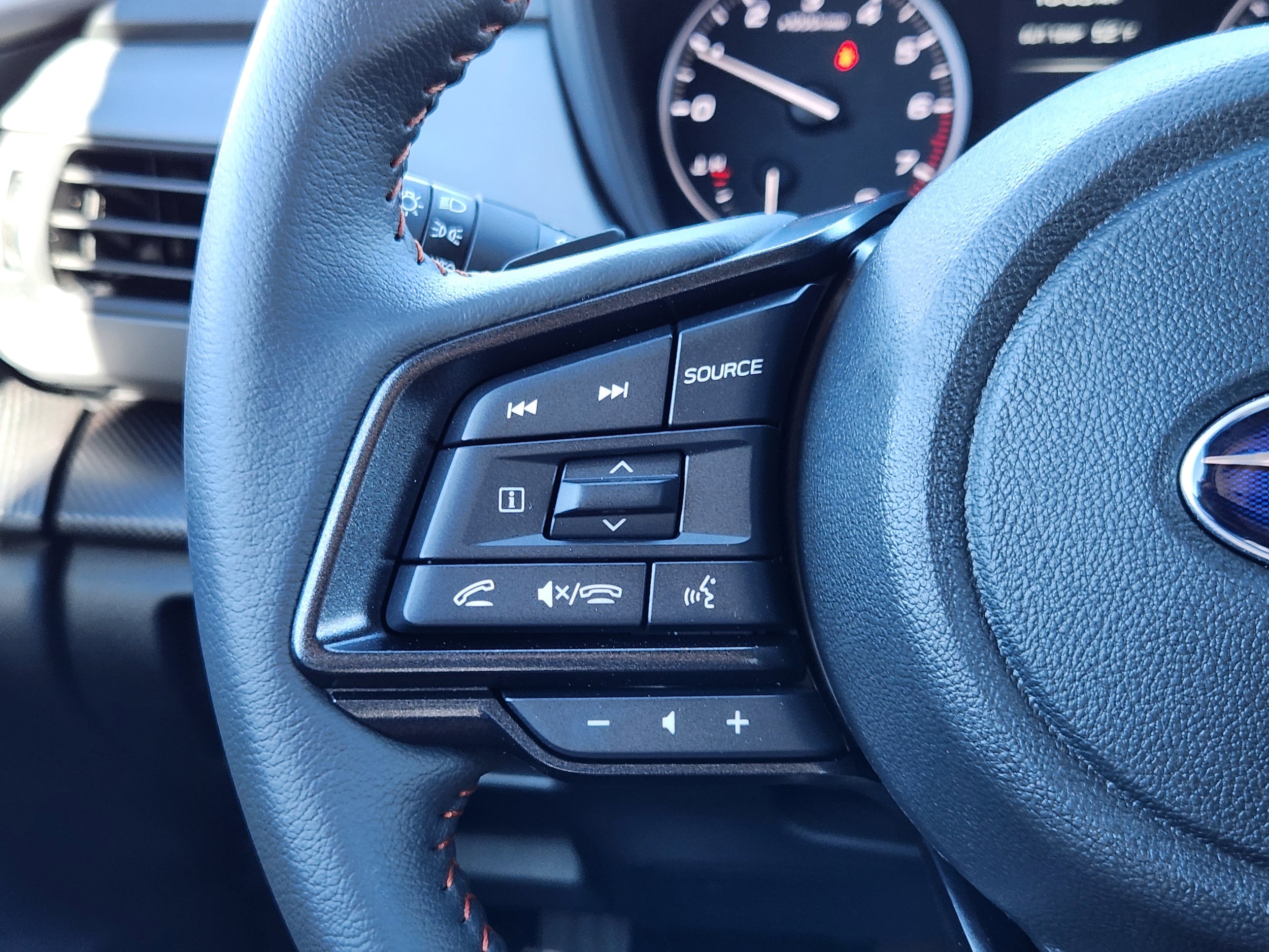 2025 Subaru Crosstrek Limited - Photo 15