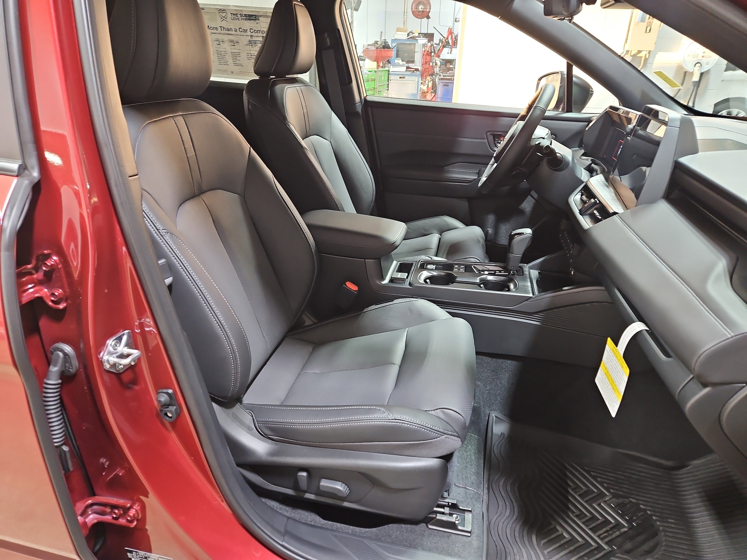 2026 Subaru Outback Touring XT - Photo 9