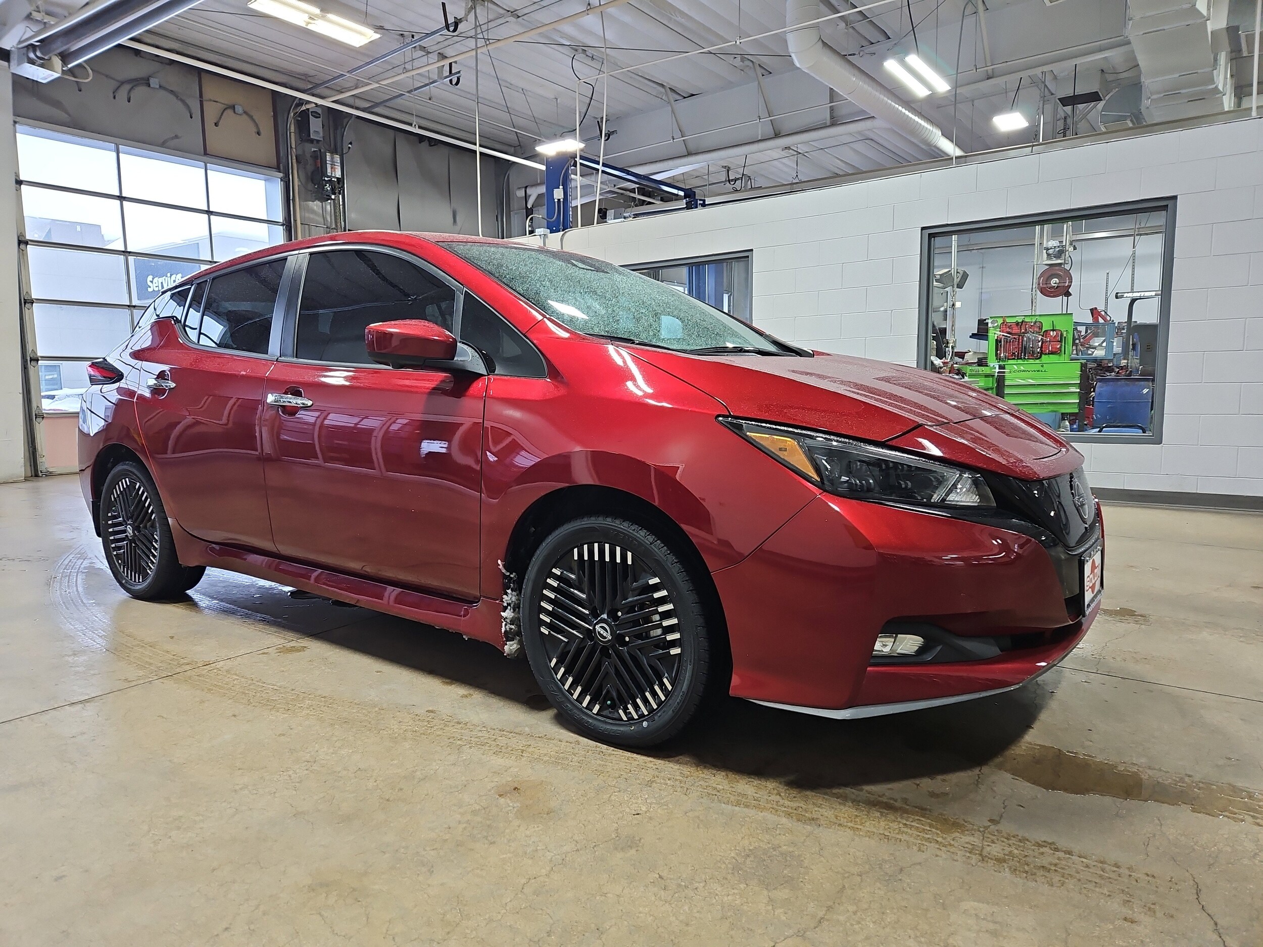 2024 Nissan Leaf SV Plus photo 2