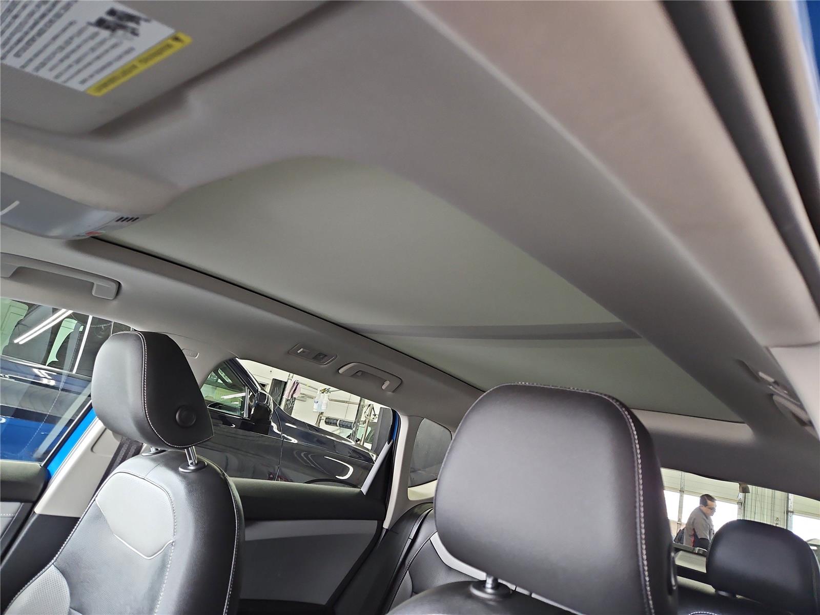 2023 Volkswagen Taos SEL - Photo 13