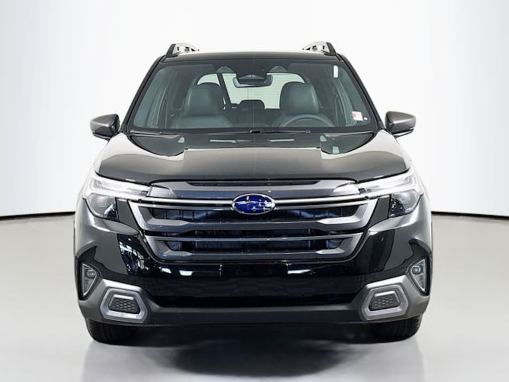 New 2025 Subaru Forester Hybrid Limited SUV
