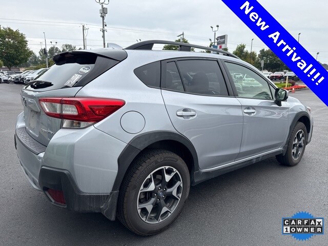 2019 Subaru Crosstrek 2.0i Premium photo 3