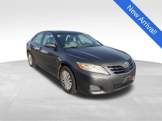 2010 Toyota Camry's photo