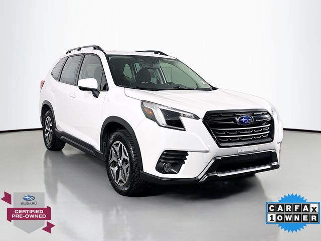 2022 Subaru Forester Premium's photo