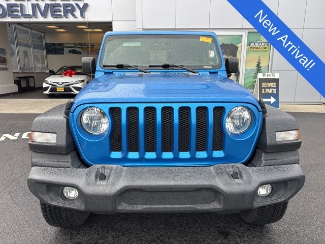 2021 Jeep Wrangler Islander photo 2