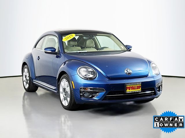 2019 Volkswagen Beetle SE's photo