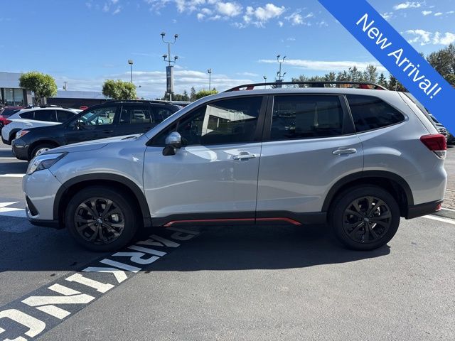2024 Subaru Forester Sport photo 2