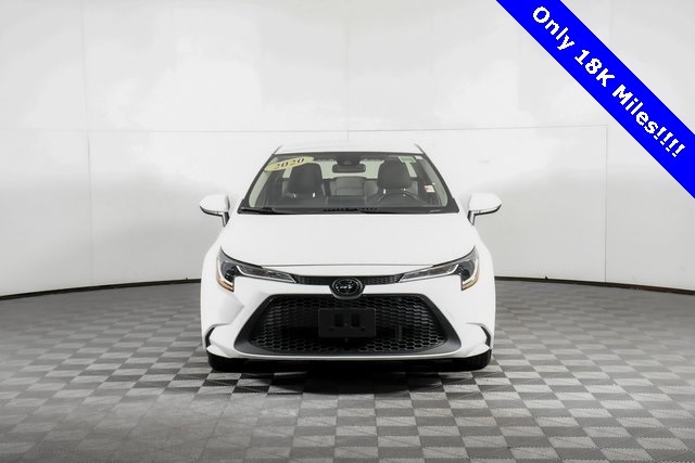 Used 2020 Toyota Corolla LE with VIN JTDEPRAE0LJ078504 for sale in Puyallup, WA