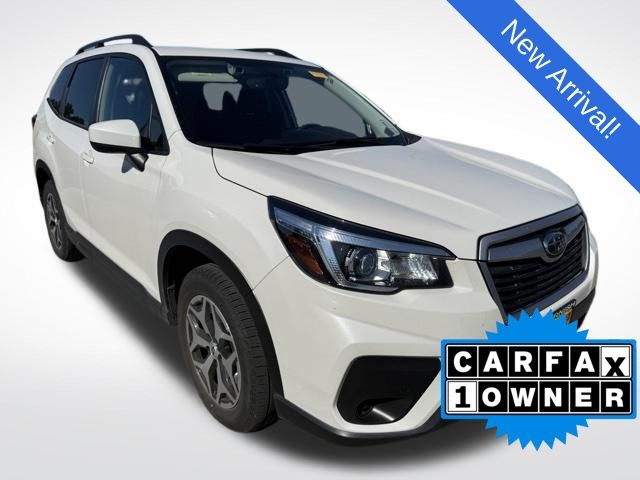 2020 Subaru Forester Premium's photo