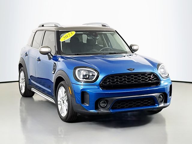 2023 MINI Countryman S ALL4's photo