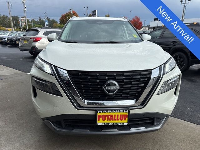 2023 Nissan Rogue SL photo 2