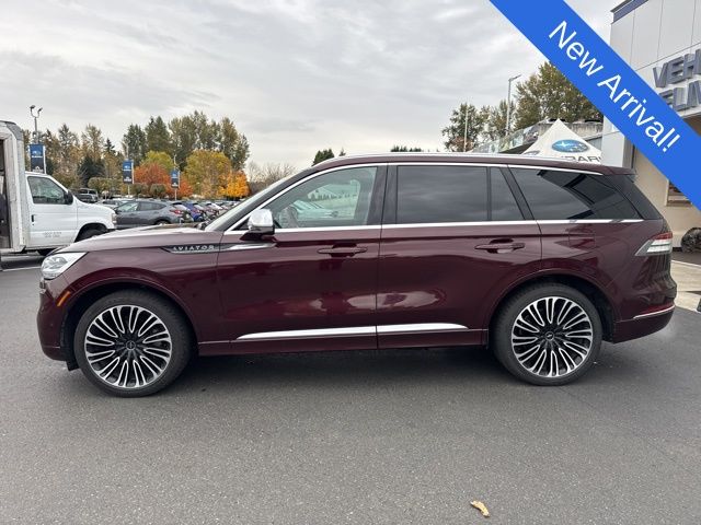 2021 Lincoln Aviator Black Label photo 4
