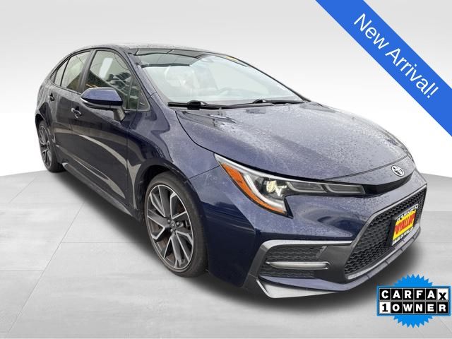 2020 Toyota Corolla SE's photo