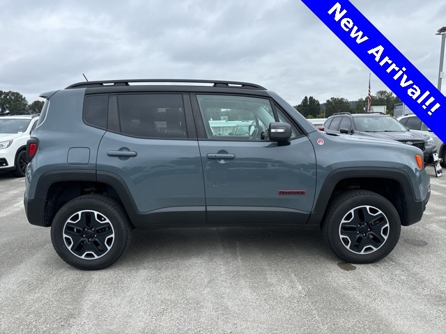 Used 2017 Jeep Renegade Trailhawk with VIN ZACCJBCB6HPE55606 for sale in Puyallup, WA