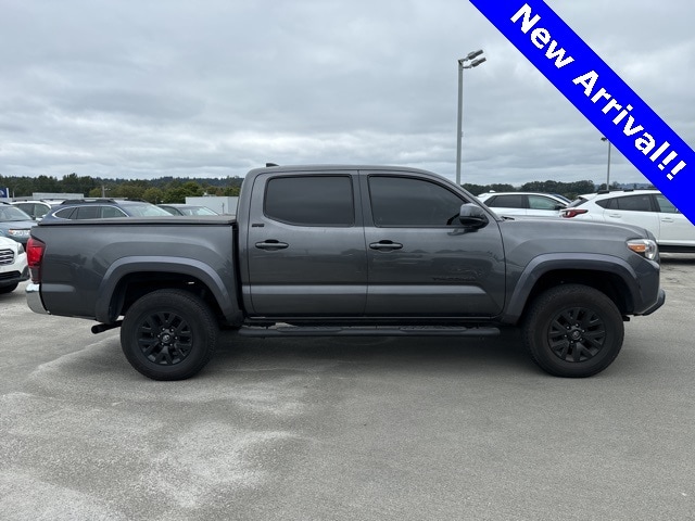 Used 2018 Toyota Tacoma SR5 with VIN 3TMCZ5AN5JM129814 for sale in Puyallup, WA