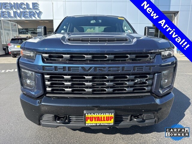2022 Chevrolet Silverado 2500HD Custom photo 2
