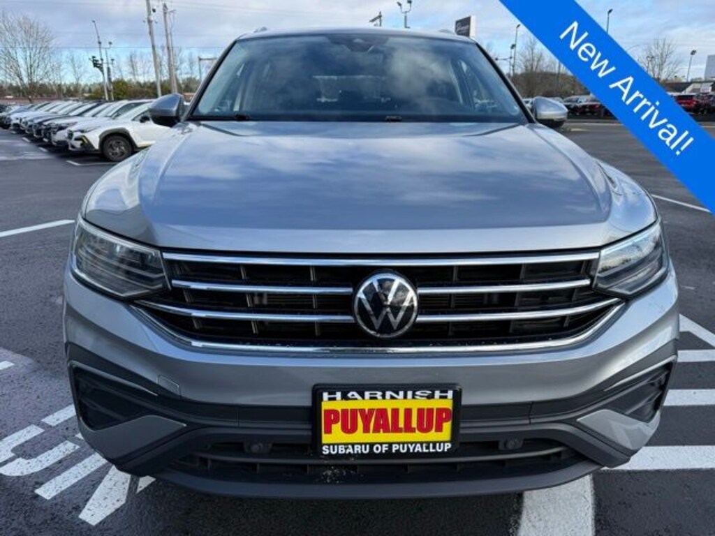 Used 2024 Volkswagen Tiguan 2.0T SE SUV