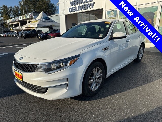 2018 Kia Optima LX photo 3
