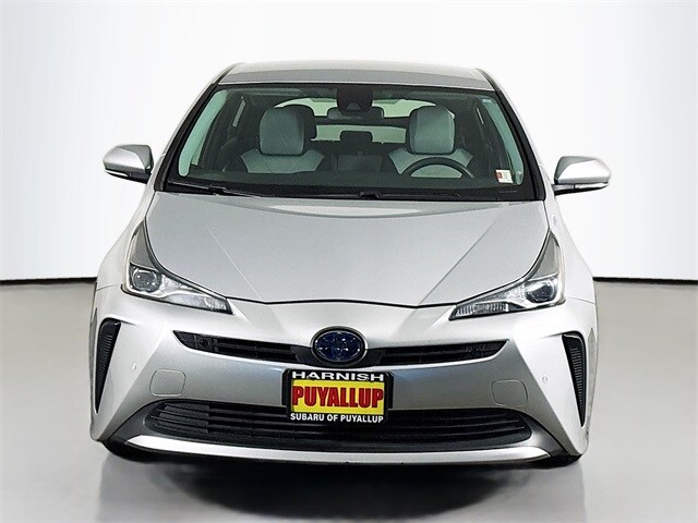 2022 Toyota Prius L Eco photo 2