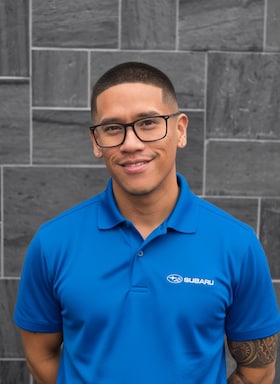 Staff member Pablo Medina from ID_89c1c3