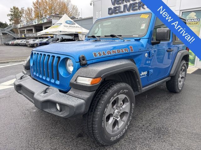 2021 Jeep Wrangler Islander photo 3