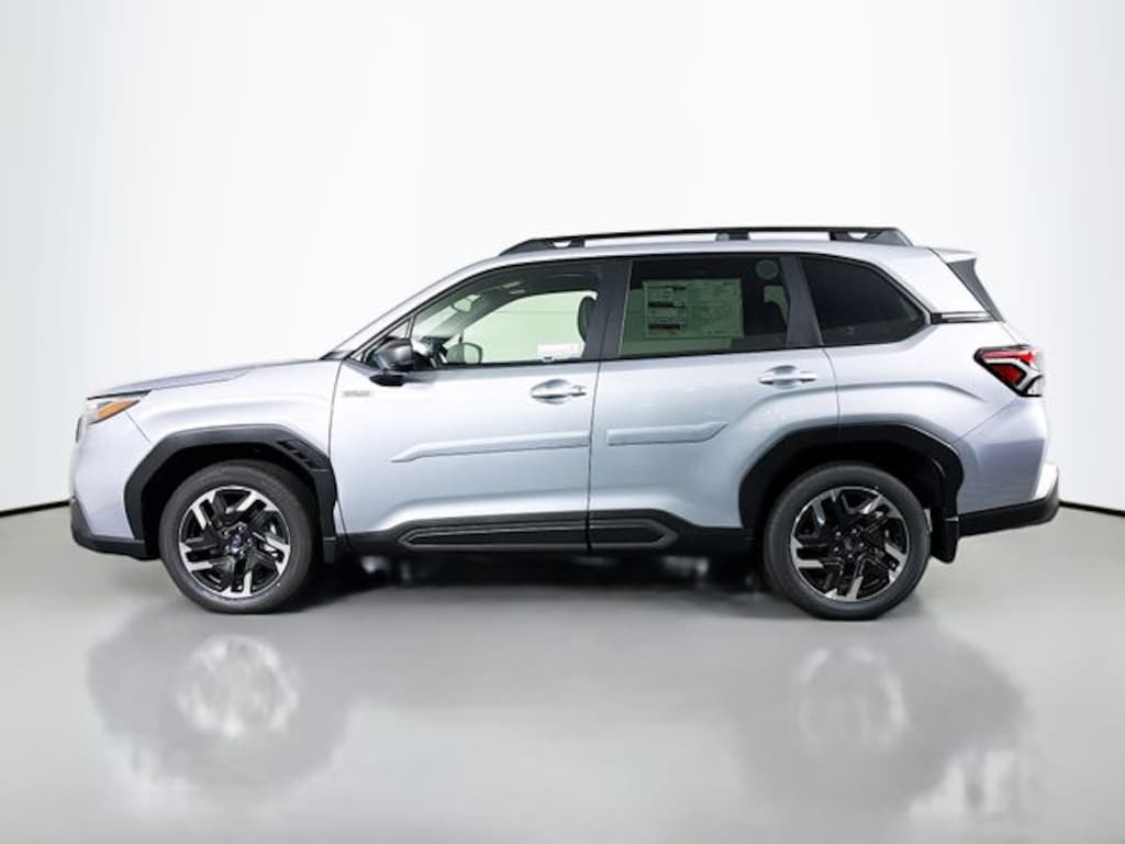 New 2025 Subaru Forester Hybrid Limited SUV