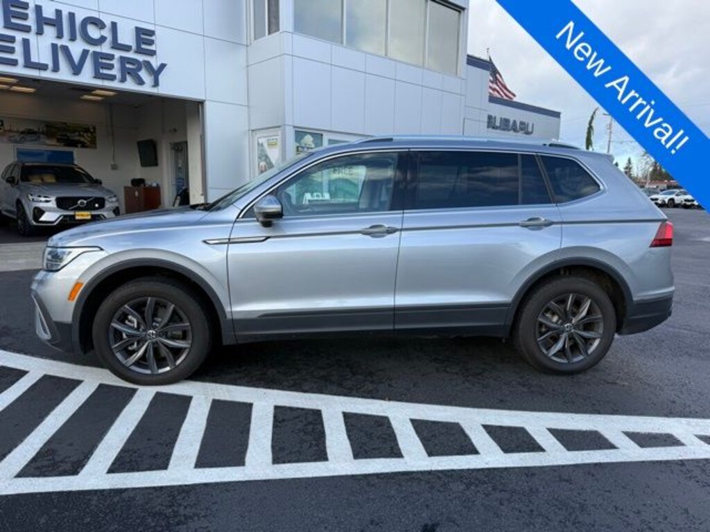 Used 2024 Volkswagen Tiguan 2.0T SE SUV