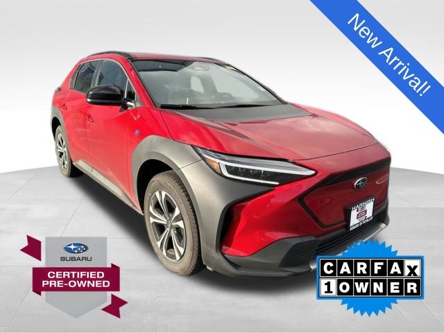 2025 Subaru Solterra Premium's photo