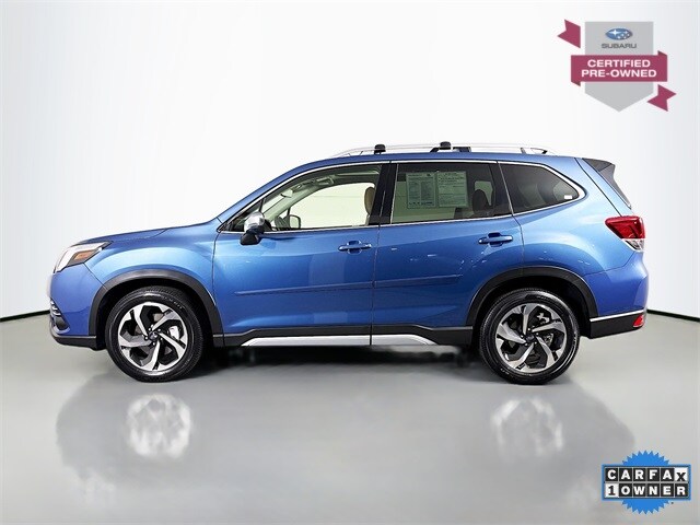 2024 Subaru Forester Touring photo 3