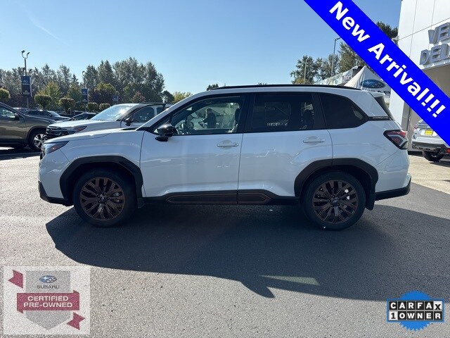 2025 Subaru Forester Sport photo 3