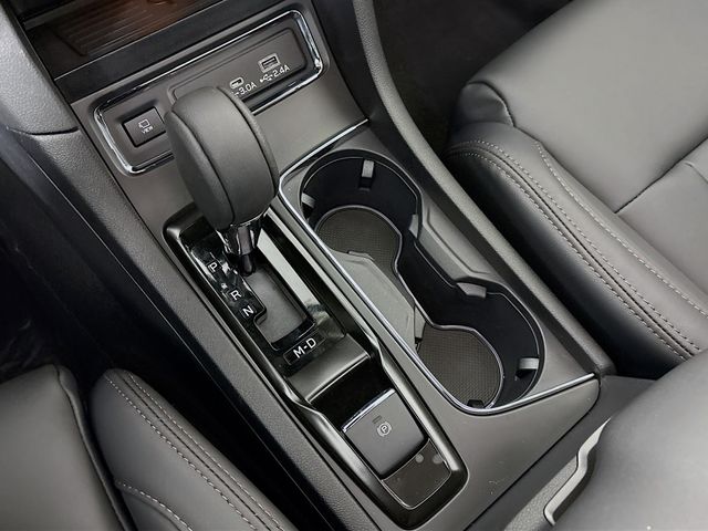 2026 Subaru Ascent Limited Bronze Edition - Photo 17