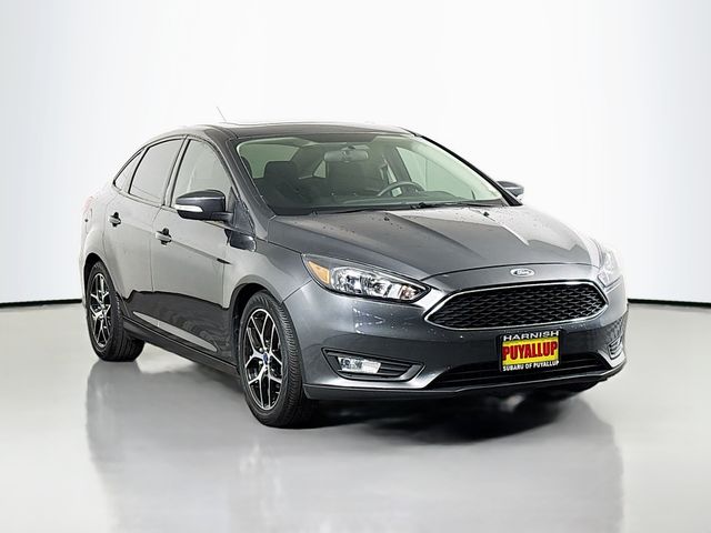 2018 Ford Focus SEL's photo