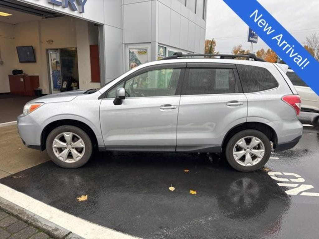 Used 2015 Subaru Forester 2.5i Limited SUV
