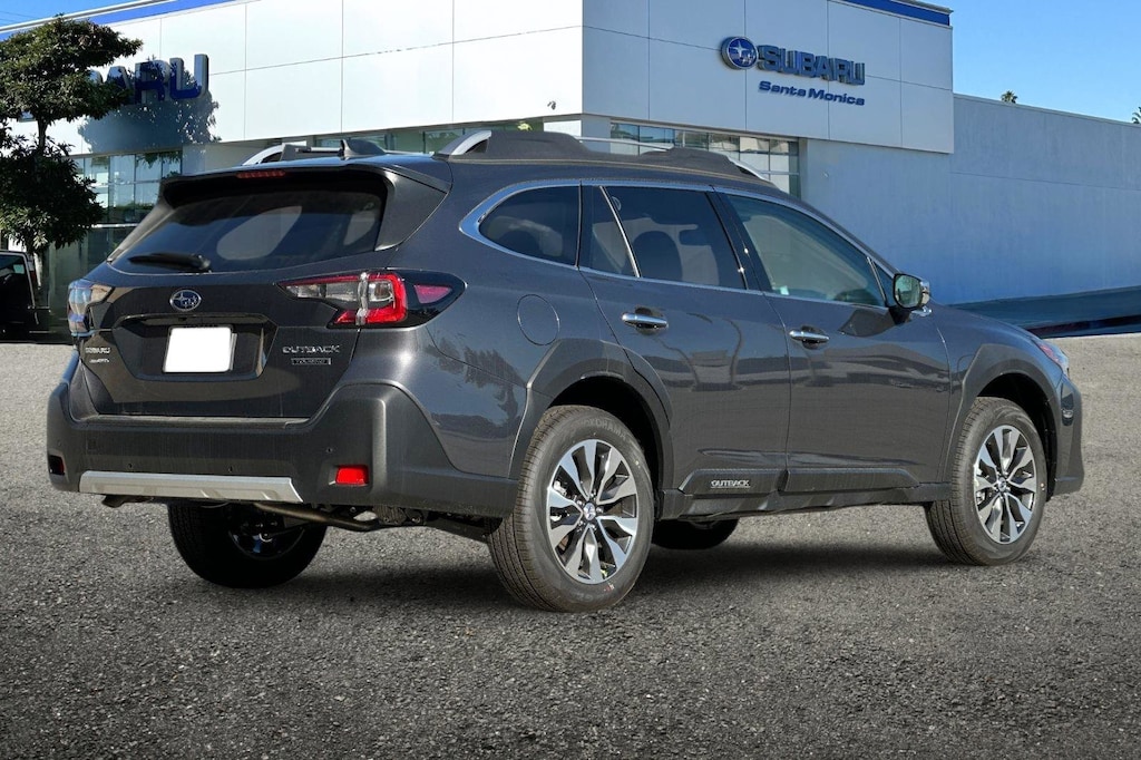 2025 Subaru Outback Touring photo 3