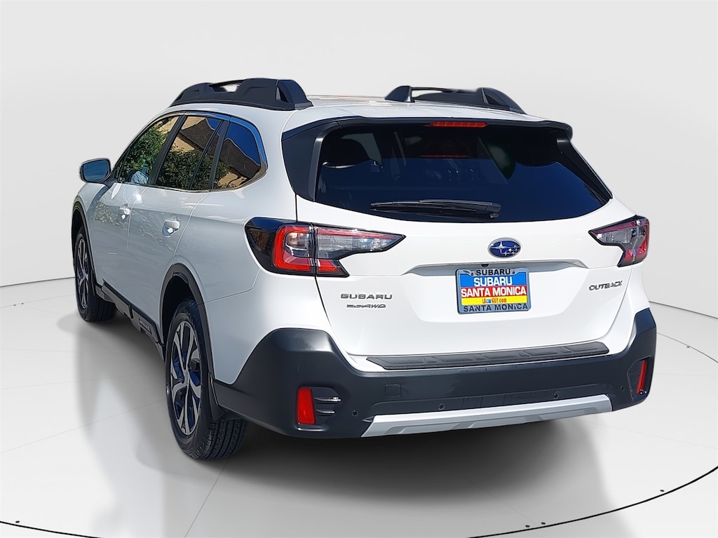 2022 Subaru Outback Limited photo 2