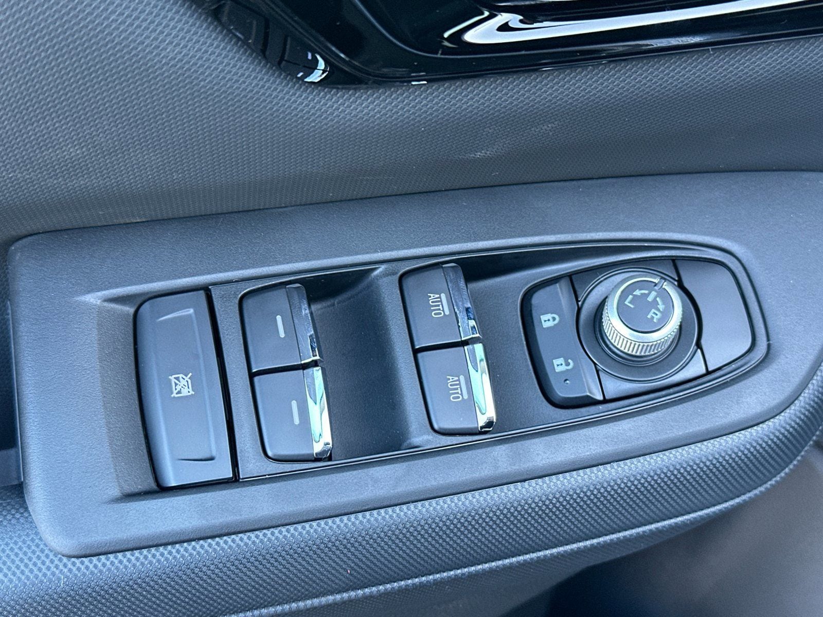 2026 Subaru Forester Limited - Photo 12