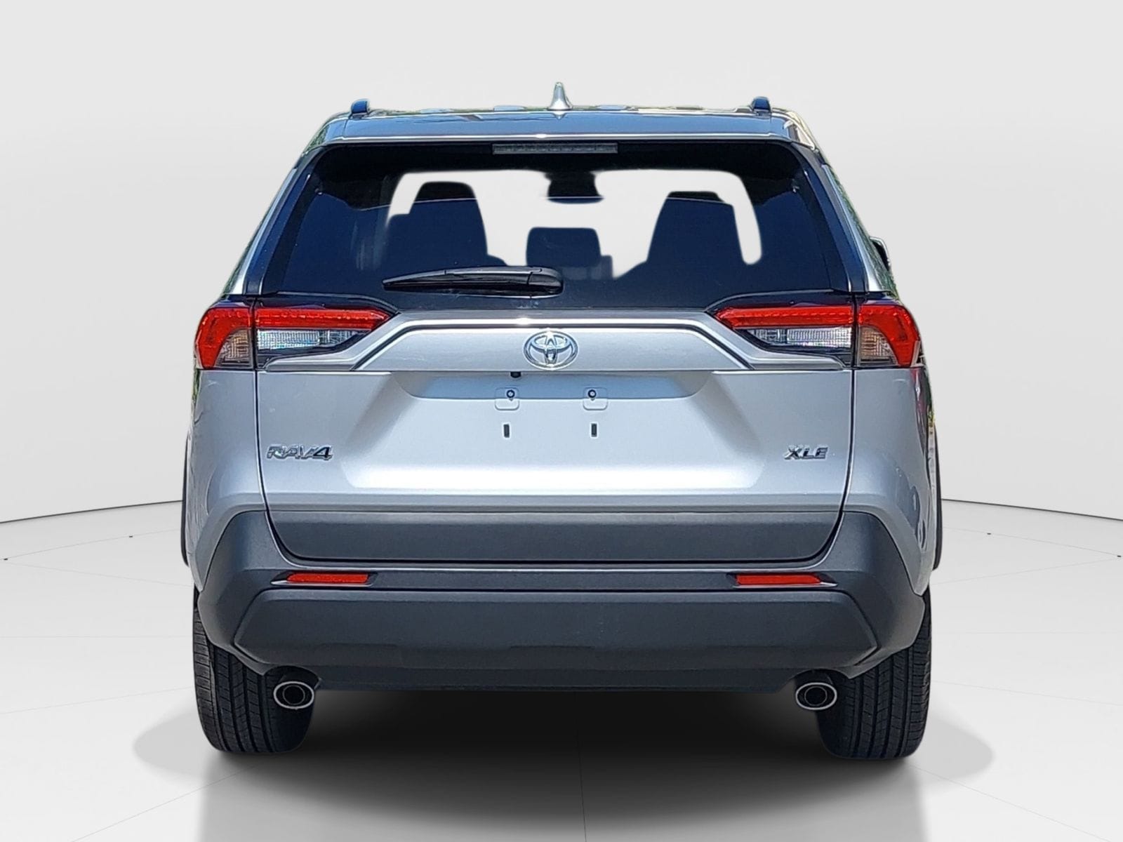 2025 Toyota RAV4 XLE Premium photo 6