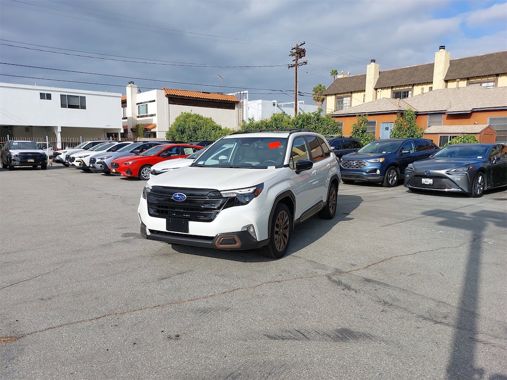 2025 Subaru Forester Sport photo 2