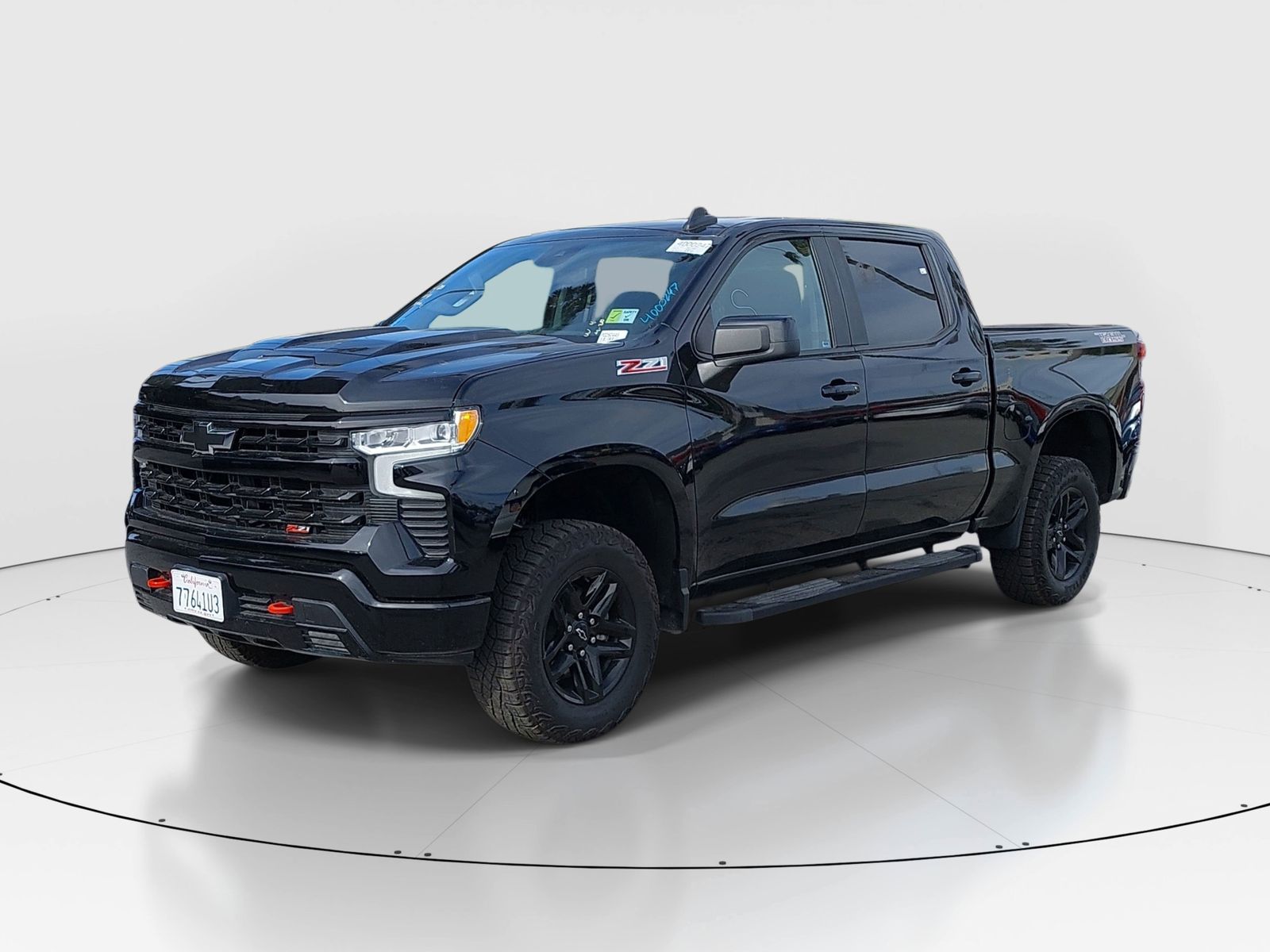 2023 Chevrolet Silverado 1500 LT Trail Boss photo 3