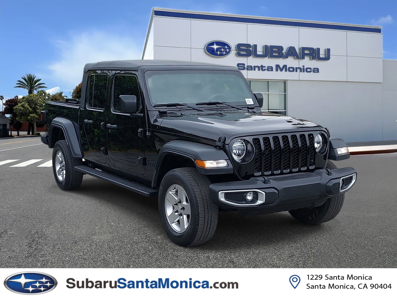 2023 Jeep Gladiator Sport's photo