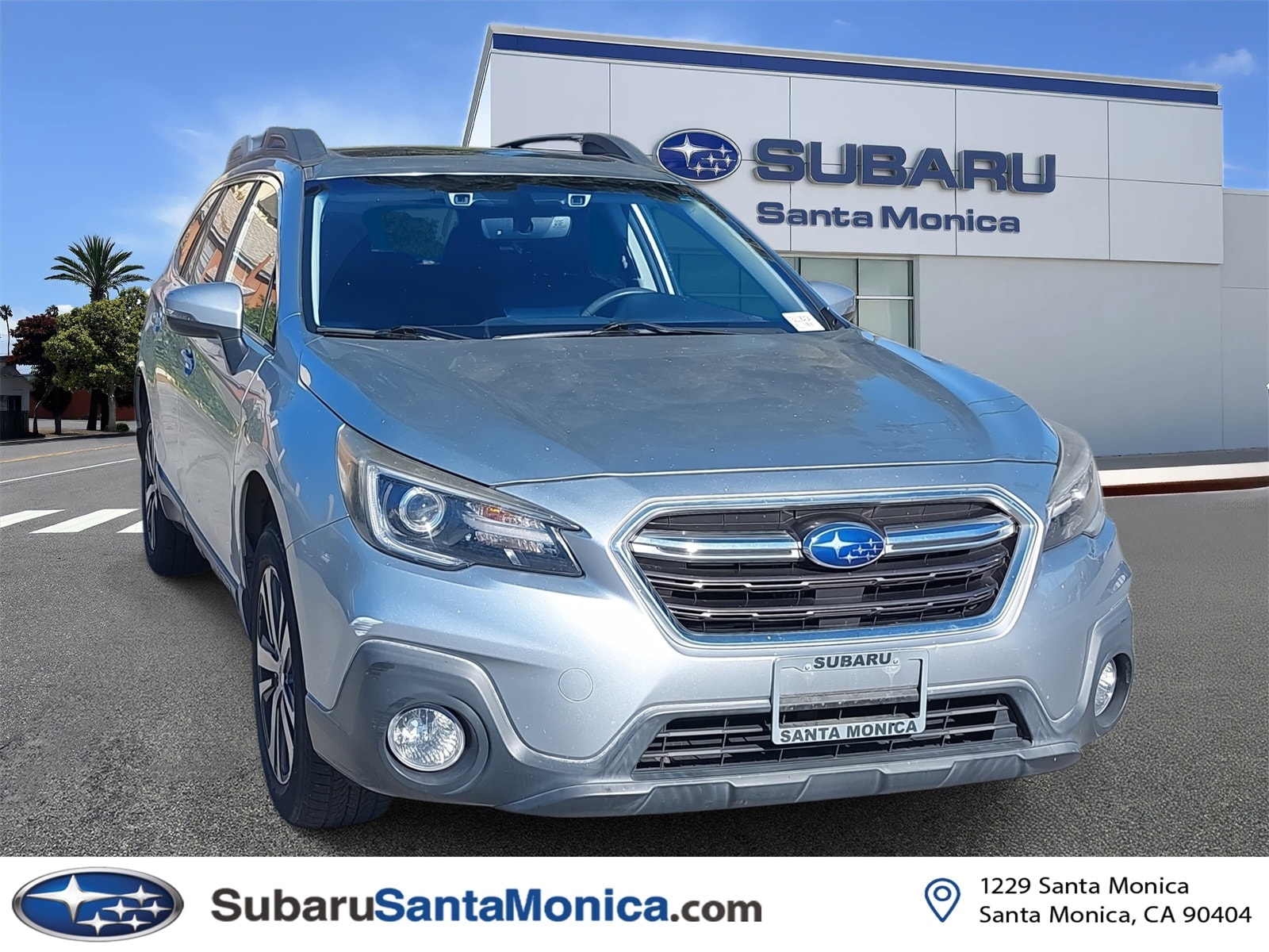 2018 Subaru Outback Limited's photo