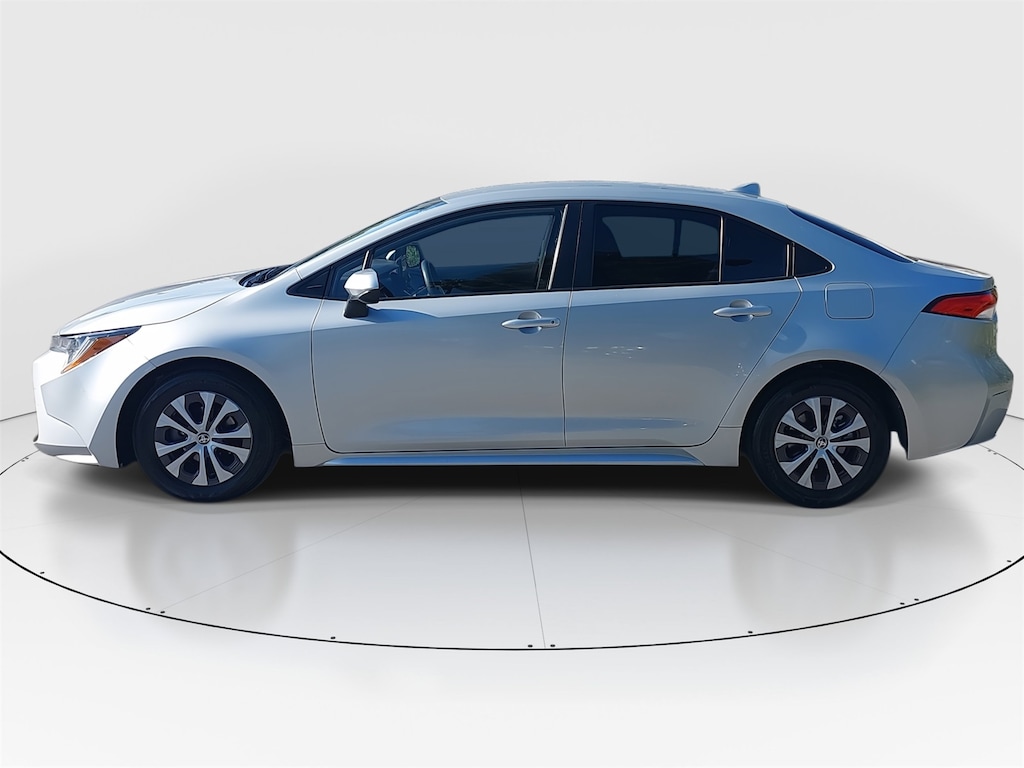 2022 Toyota Corolla Hybrid LE photo 4