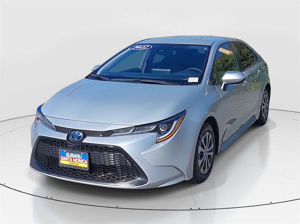 2022 Toyota Corolla Hybrid LE photo 3