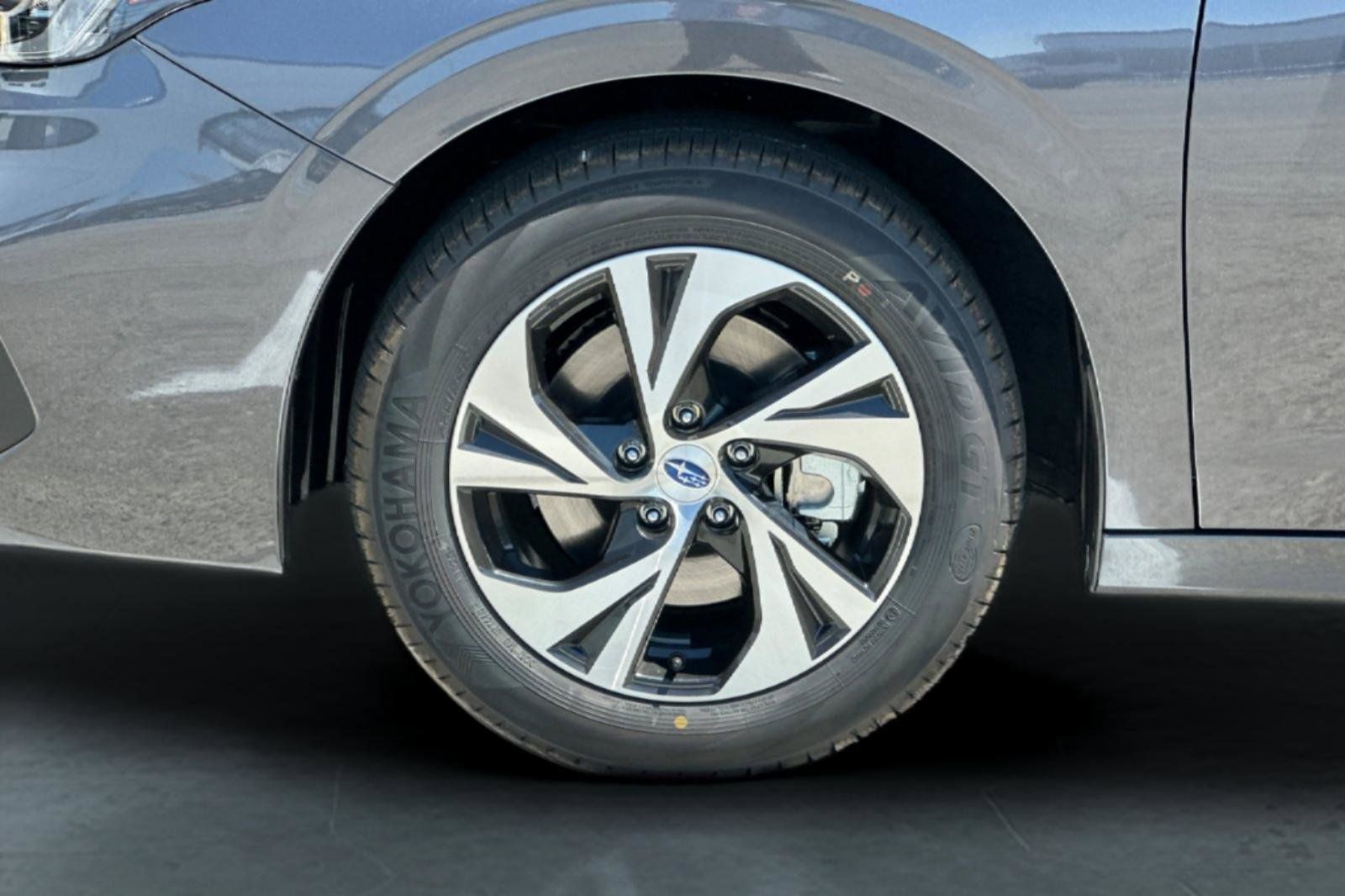 2025 Subaru Legacy Premium - Photo 13