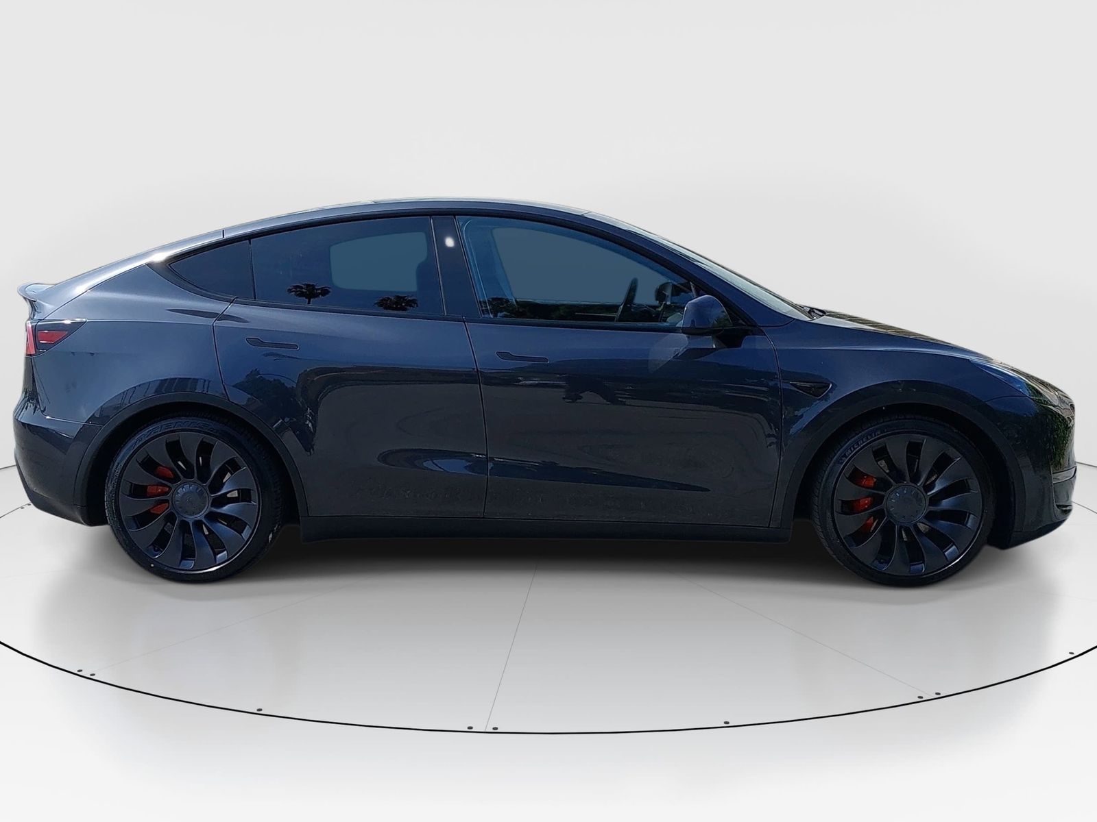 2024 Tesla Model Y Performance photo 3